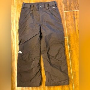 The North Face black ski or scoreboard pants youth 14/16 GUC
